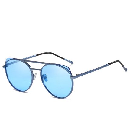 New Cat Eye Metal Frame Female Outdoor Fashion Cat Ears Sunglasses Design Master Elaborate Retro Classic